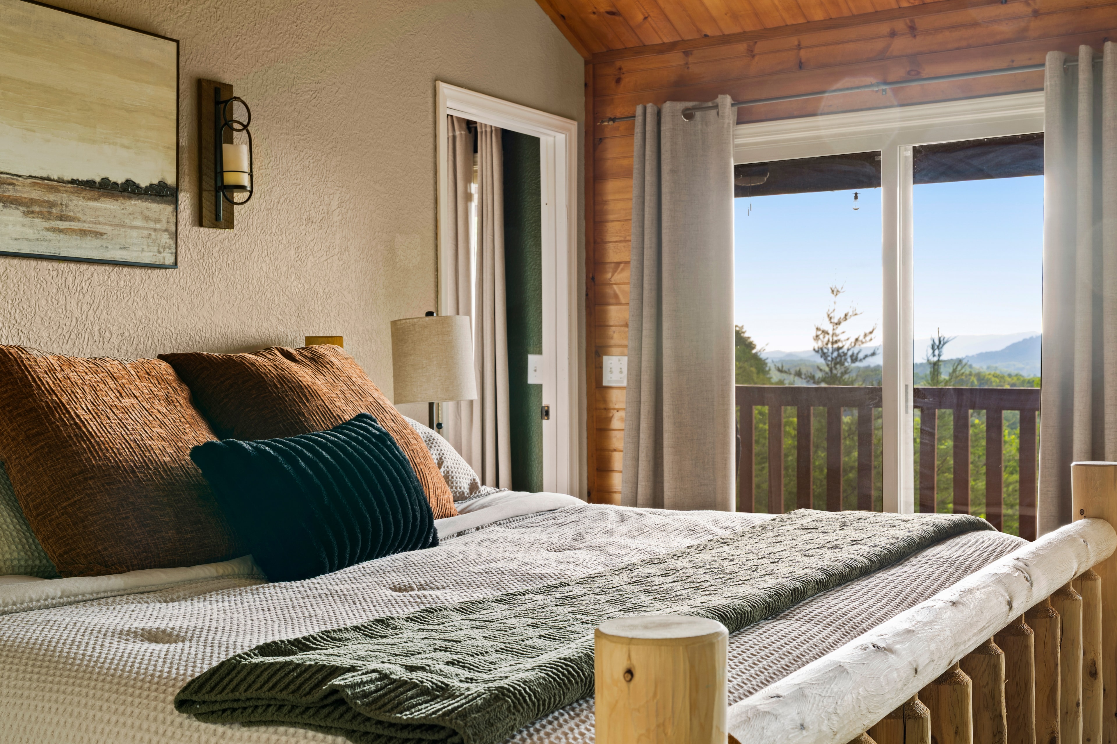 Rooms & Suites photography